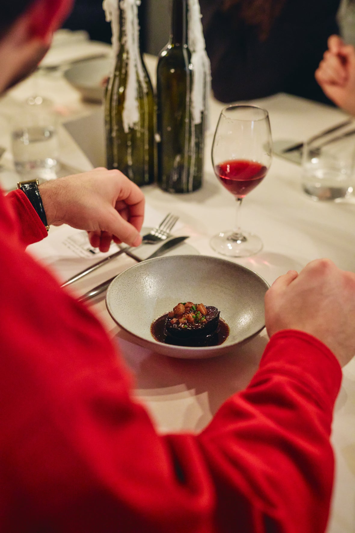 Extra Menu x The Red Scarves
